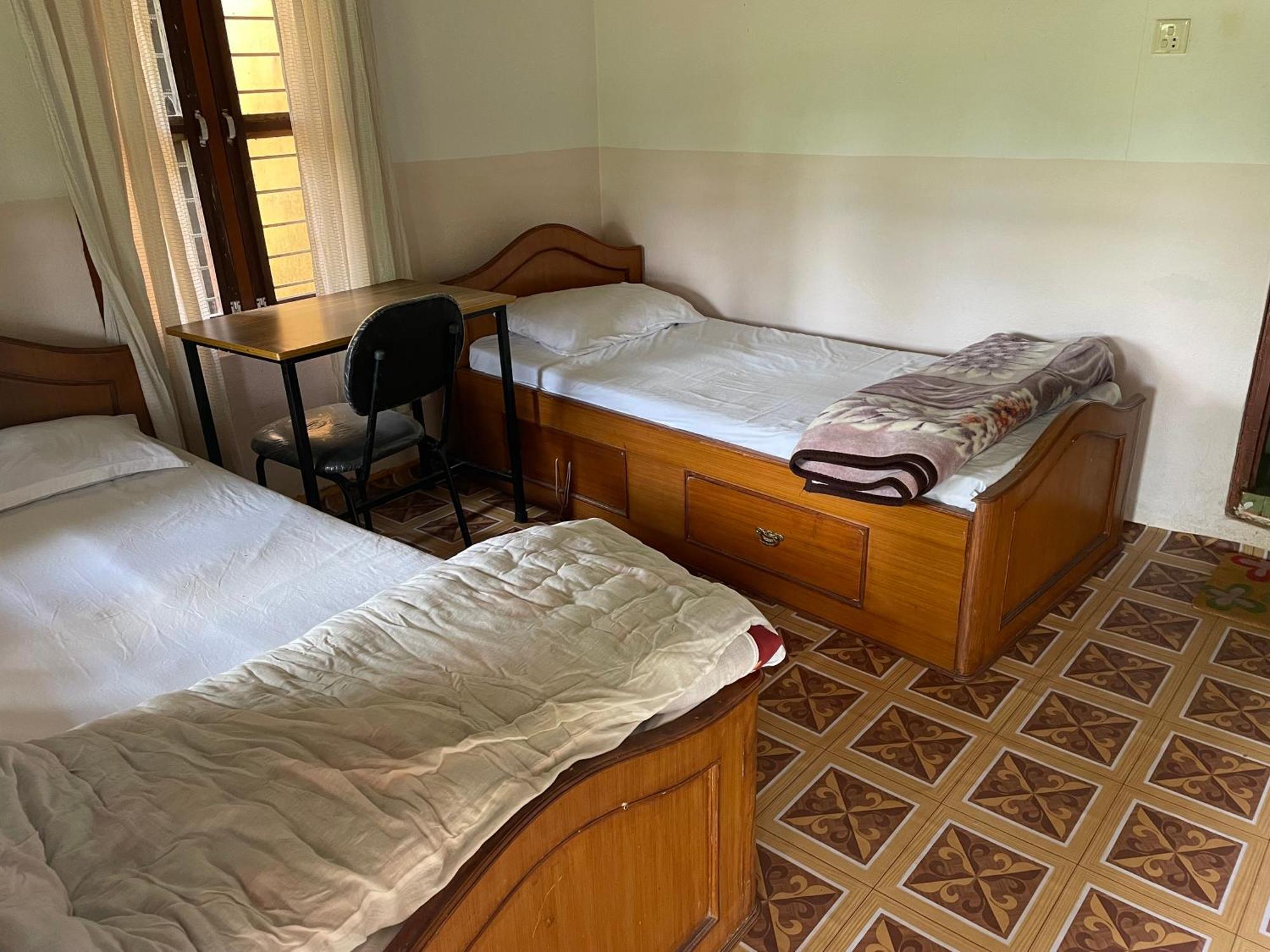 פוקהרה Rupa View Guest House מראה חיצוני תמונה