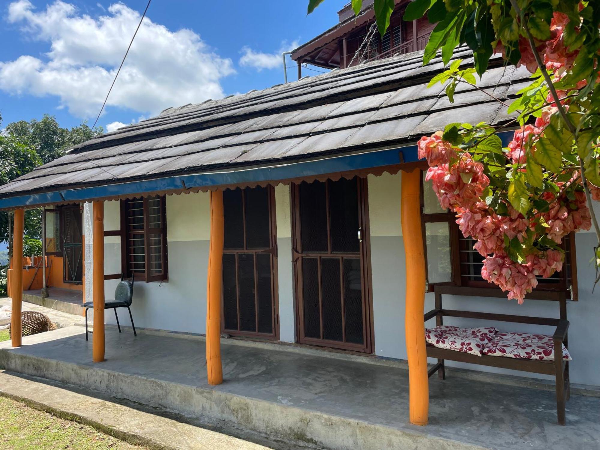 פוקהרה Rupa View Guest House מראה חיצוני תמונה